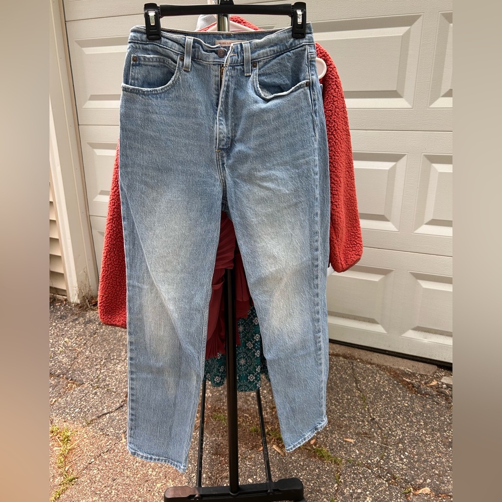 Levi's Blue Straight Leg Jeans with Vintage-Inspired Fade